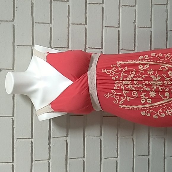 Rue 21 Coral/Cream Lace Floral Maxi Dress. Size Small. - Picture 2 of 11